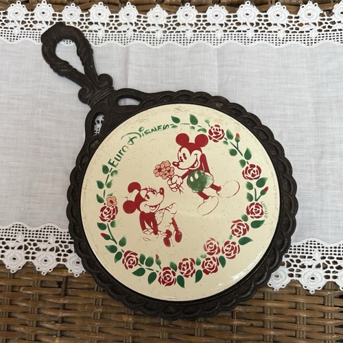 Cast iron tile trivet pot - tile,