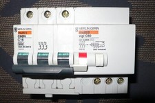 DISJONCTEUR DIFFERENTIEL