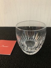 30 verres à whisky modèle Massena cristal de Baccarat H : 9.5 (prix à la pièce)