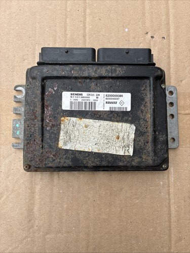 Calculateur moteur renault - calculateur,