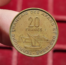 #111-8 ~ AFARS ET ISSAS - 20