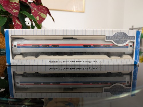 Bachmann scale train - bachmann,