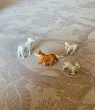 LOT 10 FIGURINES VACHE  +PONEY