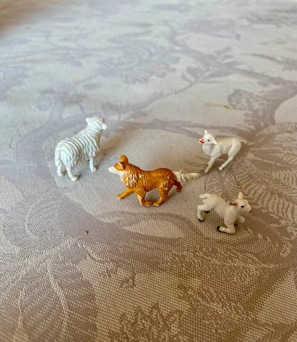 Lot figurines vache poney - vache,
