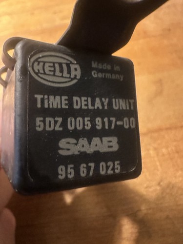 Genuine saab 9567025 hella 5dz - genuine,
