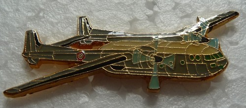 Pin militaire un - pin's, avion