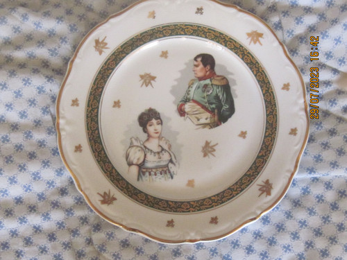 Assiette porcelaine - assiette,