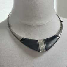 Collier Torque Touareg