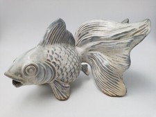 Sculpture Zoomorphe en grès " poisson combattant du Siam "