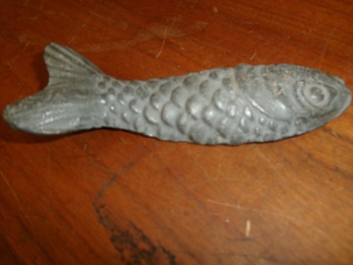 Rare ancien petit - poisson, en