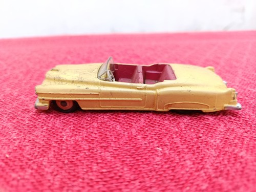 Dinky toys cadillac eldorado - cadillac,