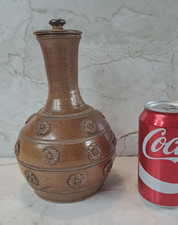 pichet bouteille pot couvert