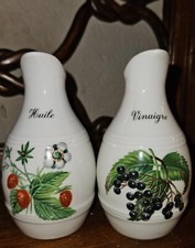 Porcelaine de Paris Décor Fruits Sauvages Huile Et Vinaigre