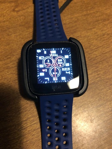 Fitbit fb415srgy versa smart - fitbit,