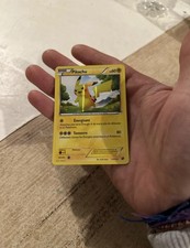 Carte Pokémon Pikachu 115/114