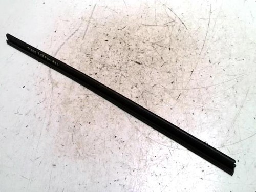 Joint porte avant gauche - joint,