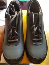 Paire de chaussures de