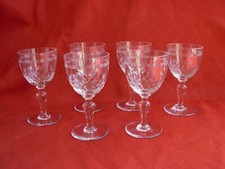 BACCARAT,CHAUNY,ECAILLES FILETS,SERIE DE 6 VERRES A VIN EN CRISTAL,DEBUT XX.