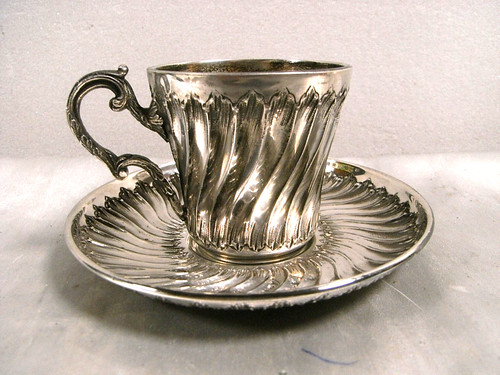 Ancienne soucoupe - ancienne,