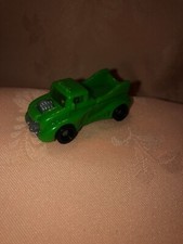 kinder jouet 1 voiture tbe