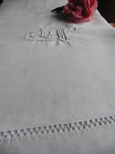 Ancien drap creme chanvre - ancien, x