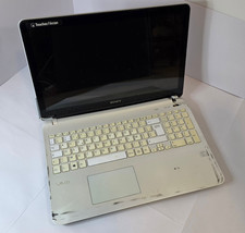 Sony VAIO SVF1521C2E -