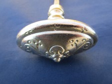 Poignée ancienne laiton massif décoré porte d'intérieur avec carré de 6