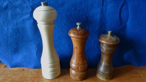 Lot grands anciens moulins - anciens,