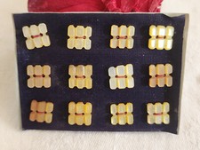 Rare  plaque lot 12 boutons