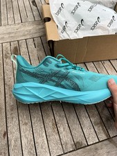 ASICS Novablast