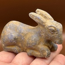 Magnifique figurine de lapin