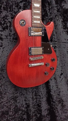 Guitare électrique - (gibson),