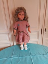 GRANDE. POUPEE RAYNAL.  HAUT. 64 CM,  LONGS CHEVEUX , YEUX FIXES