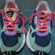 Basket Adidas multicolore 36