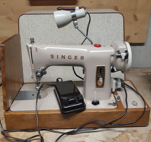 Machine coudre singer - machine,