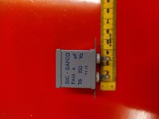 CONDENSATEUR 4 µF 250V - SIC