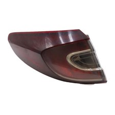 Feu arriere principal gauche