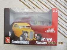 amt  1/25  : 1932 Ford phantom vickie incomplet