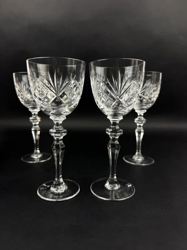 Verres vin en cristal - en,