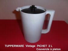 Vintage  TUPPERWARE   PICHET / CRUCHE  2 L  - Couvercle à piston