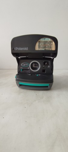 Polaroid 600 instant camera - ,