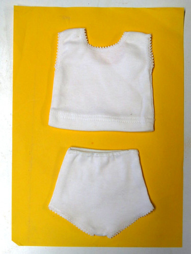 Sous vêtements poupée - ,