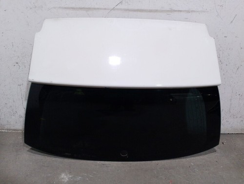 8744w3 vitre arrière peugeot - vitre,