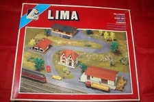 LIMA HO 4 MAQUETTES VILLAGE TRAIN ELECTRIQUE BOITE 60 0980