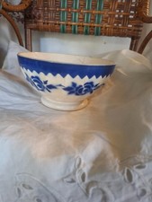 Ancien bol  en faience  shabby