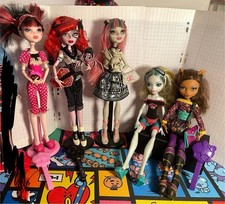 Lot Poupées monster high
