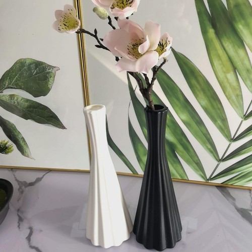 Grand vase décoratif simple