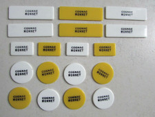 Lot de 18 jetons plastiques