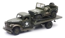 Camion Chevrolet militaire à plateau 1941 + jeep Willys 1941