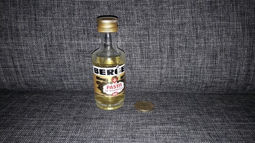 Bouteille miniature - miniature, /